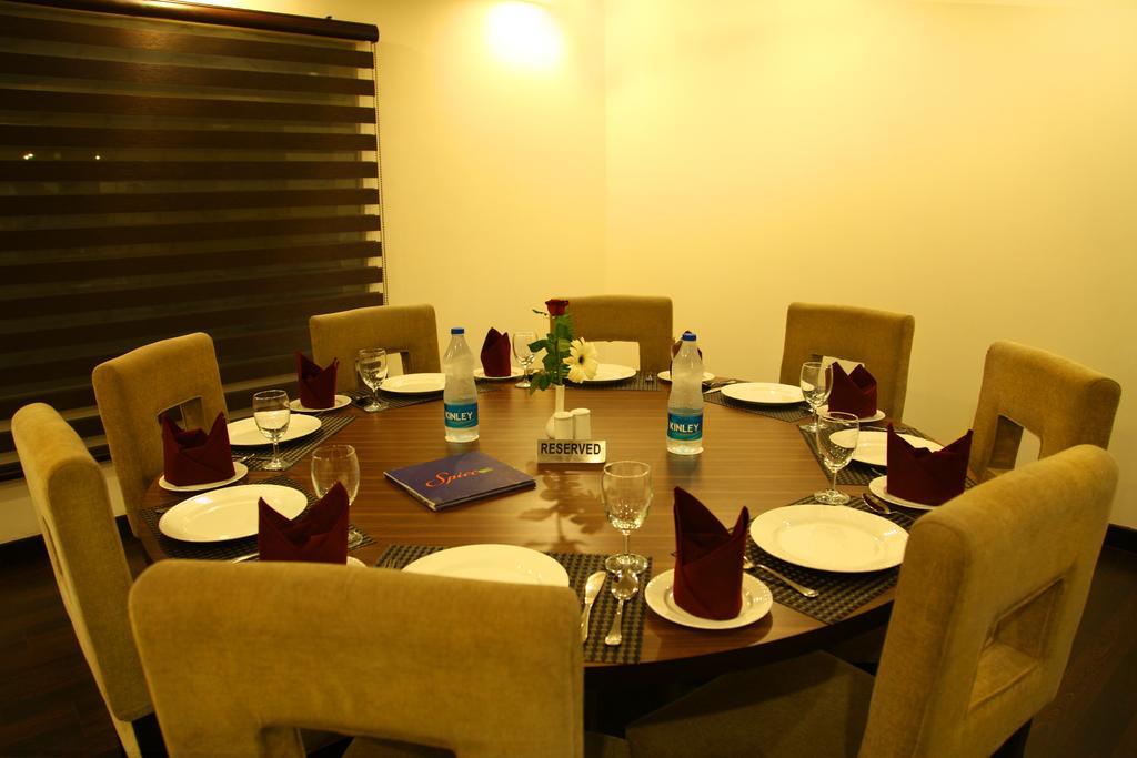 Continent Nakodar Hotel & Resorts 외부 사진