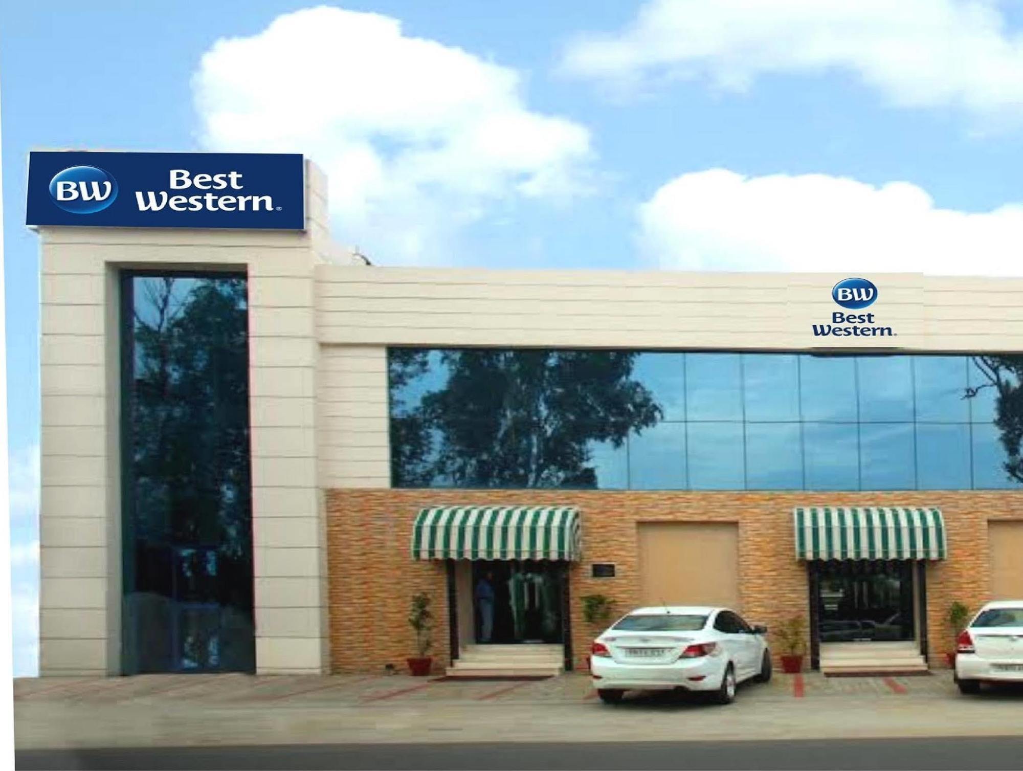 Continent Nakodar Hotel & Resorts 외부 사진