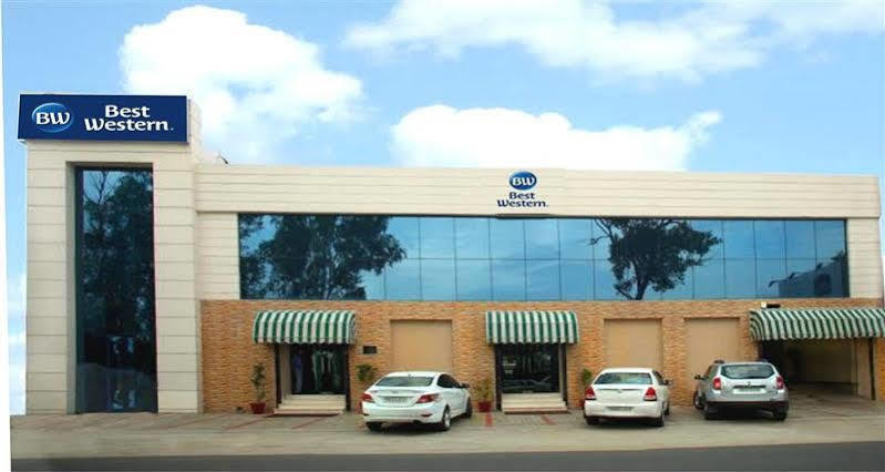 Continent Nakodar Hotel & Resorts 외부 사진